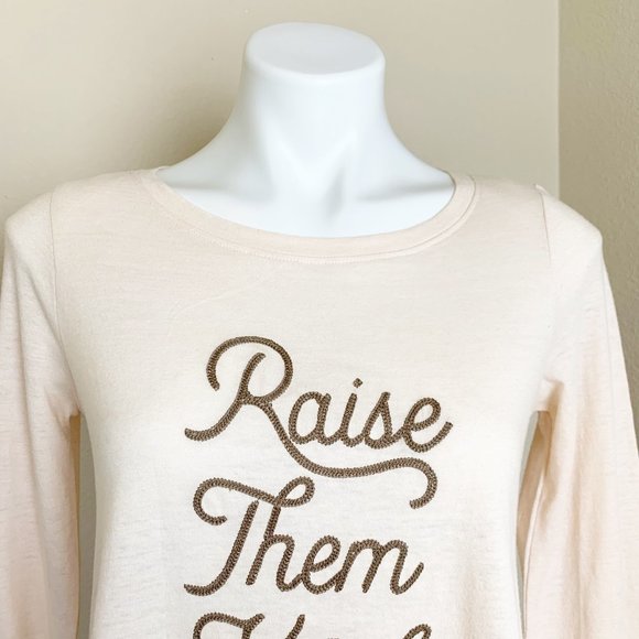 ❌SOLD❌ Mi Ami | Women's "Raise Them Kind" Graphic Crop Shirt | Size: XS - Picture 2 of 8